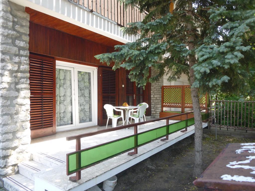 Oleander Holiday House Siofok Exterior photo