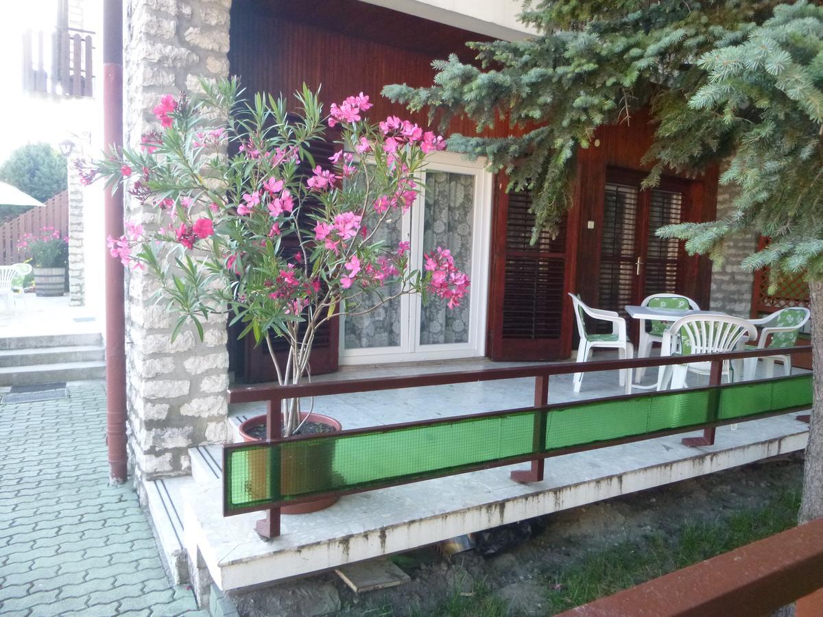 Oleander Holiday House Siofok Room photo